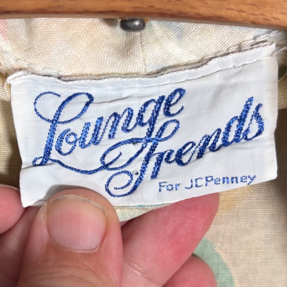 Vintage Lounge Trends JCPenney Pastel Floral Lace Wrap Robe Small Made in USA - Picture 3 of 16